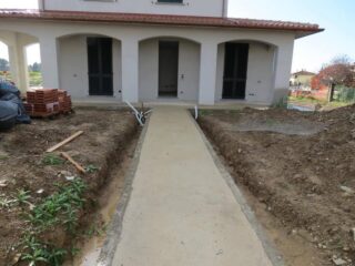 cantiere vialetto accesso massetto